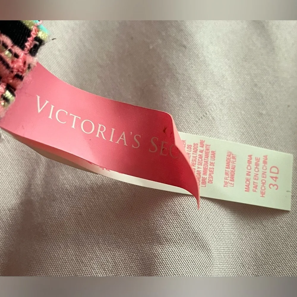 Victoria's Secret Bikini Top - Picture 3 of 3